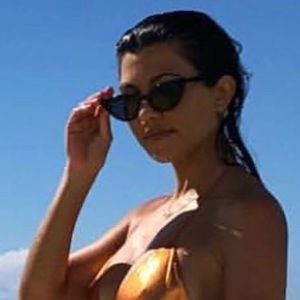 Kourt Sunnies